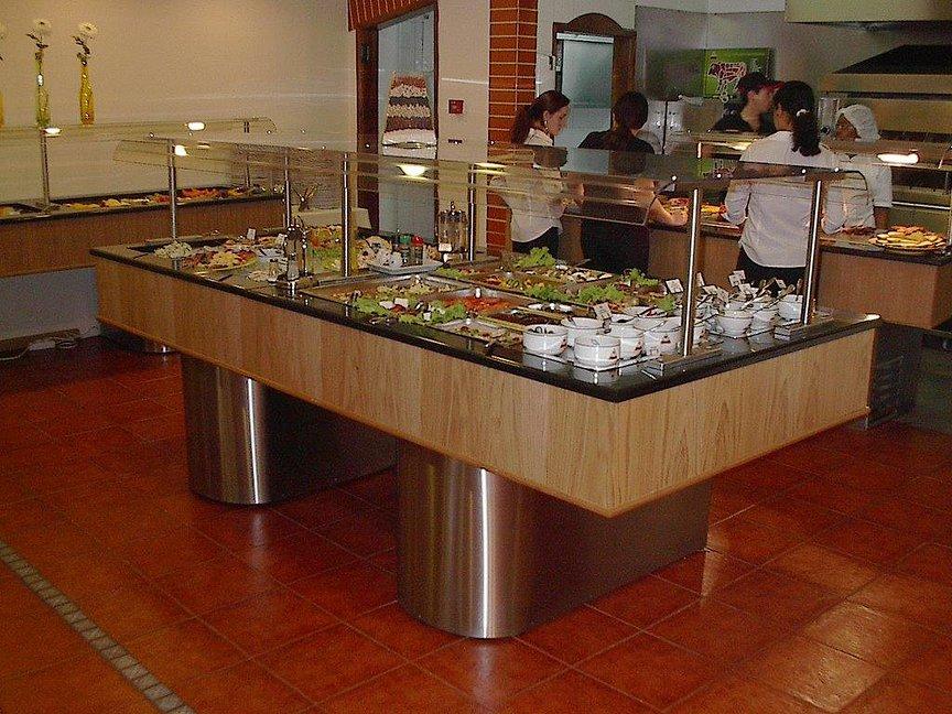 Buffet refrigerado para saladas